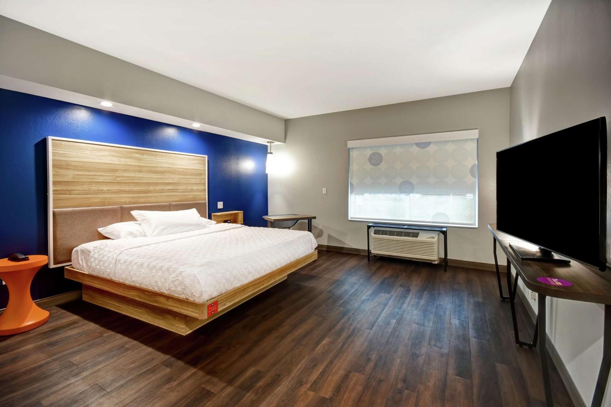 Отель Tru By Hilton Syracuse-Camillus Экстерьер фото